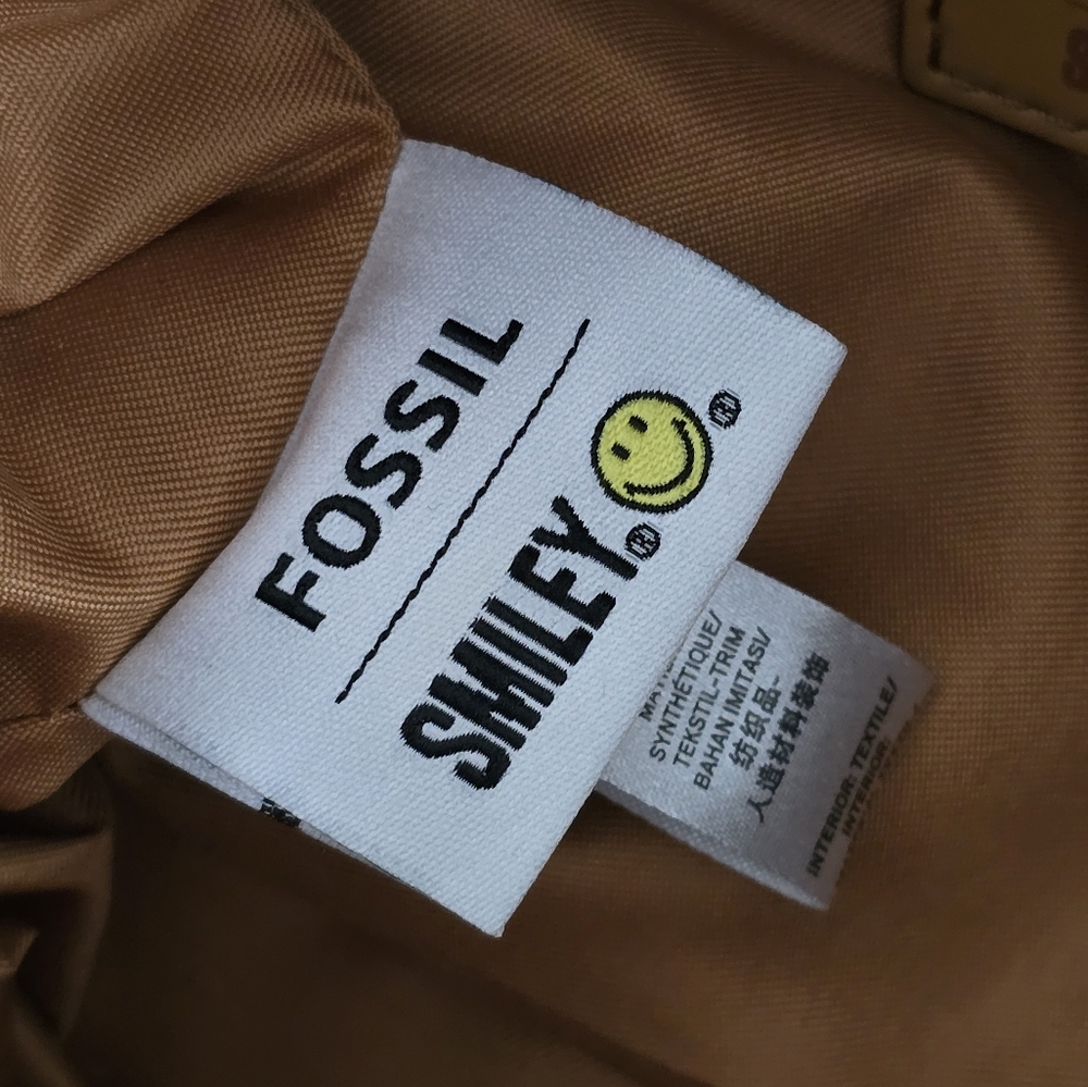 Fossil ร Smiley Denim - Picture 13 of 15